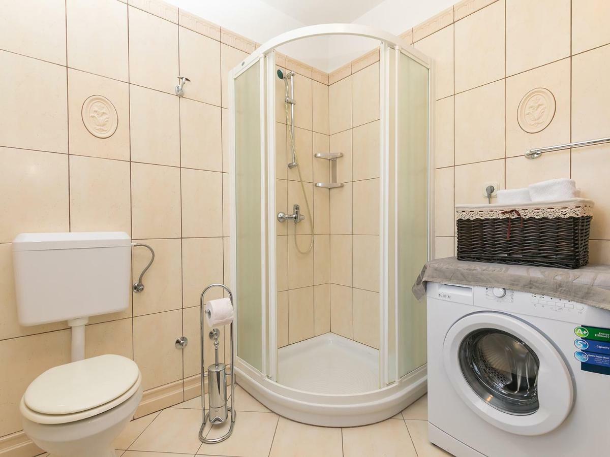 Apartments Nada Vrsar Eksteriør bilde