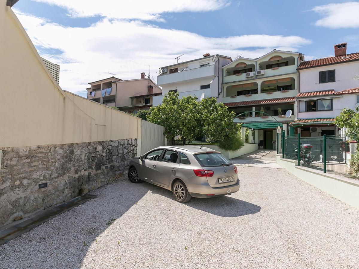 Apartments Nada Vrsar Eksteriør bilde